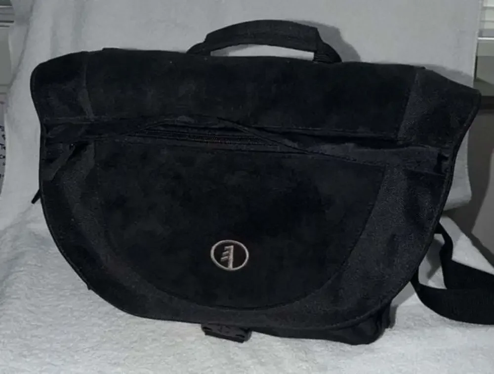 Tamrac Rally Black Canvas Shoulder Messenger Camera Bag